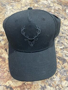 NWT Bucked Up Snapback Hat Black Embroidered Deer Logo Adjustable Cotton